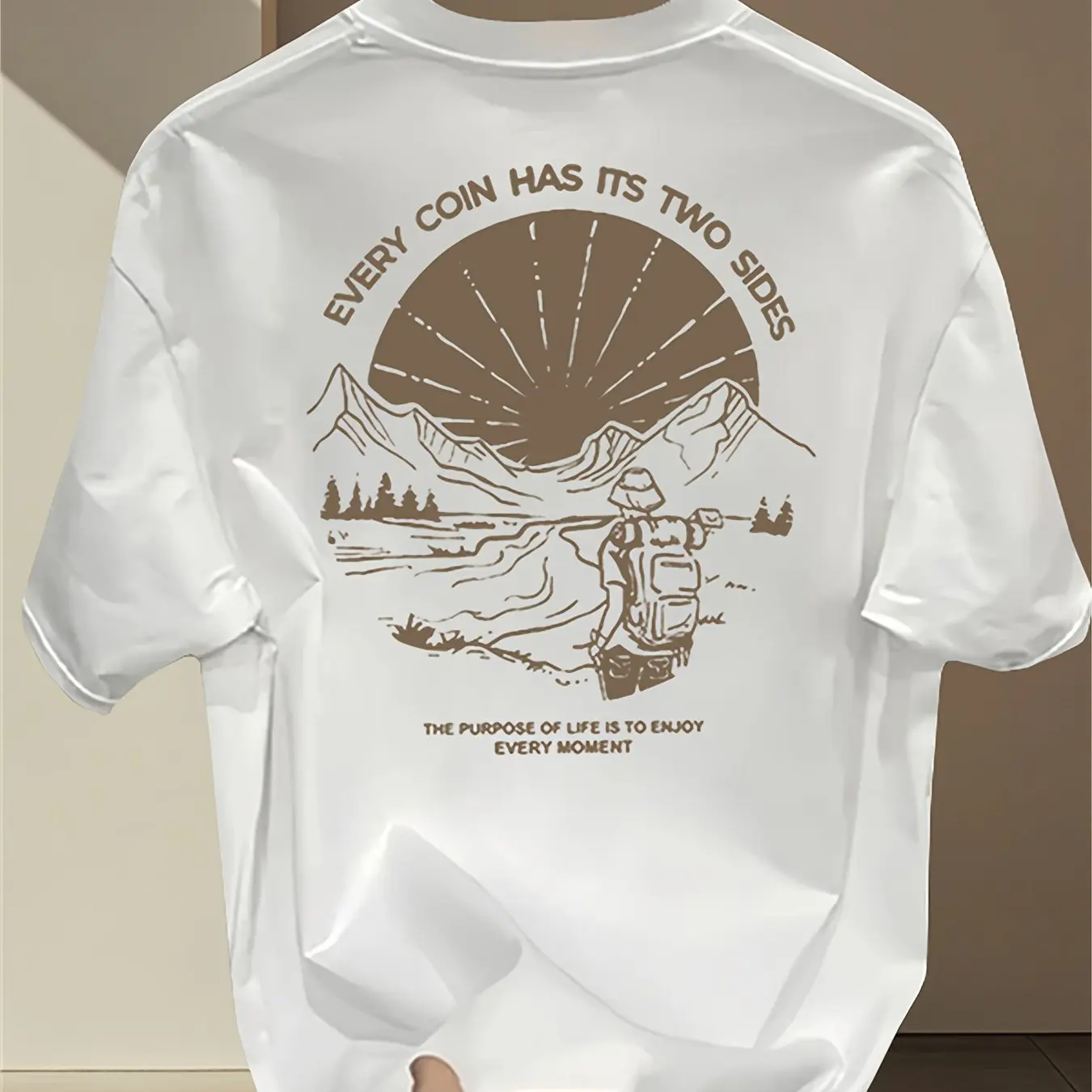 Męska koszulka vintage z grafi – Outdoor Adventure Quotes Short recenzja i cena