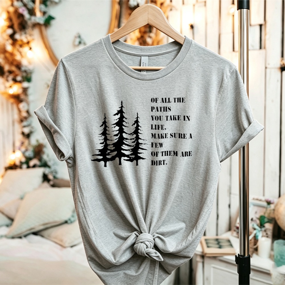 Koszulka z grafiką sosny i cyt – Outdoor Adventure Quotes Short recenzja i cena