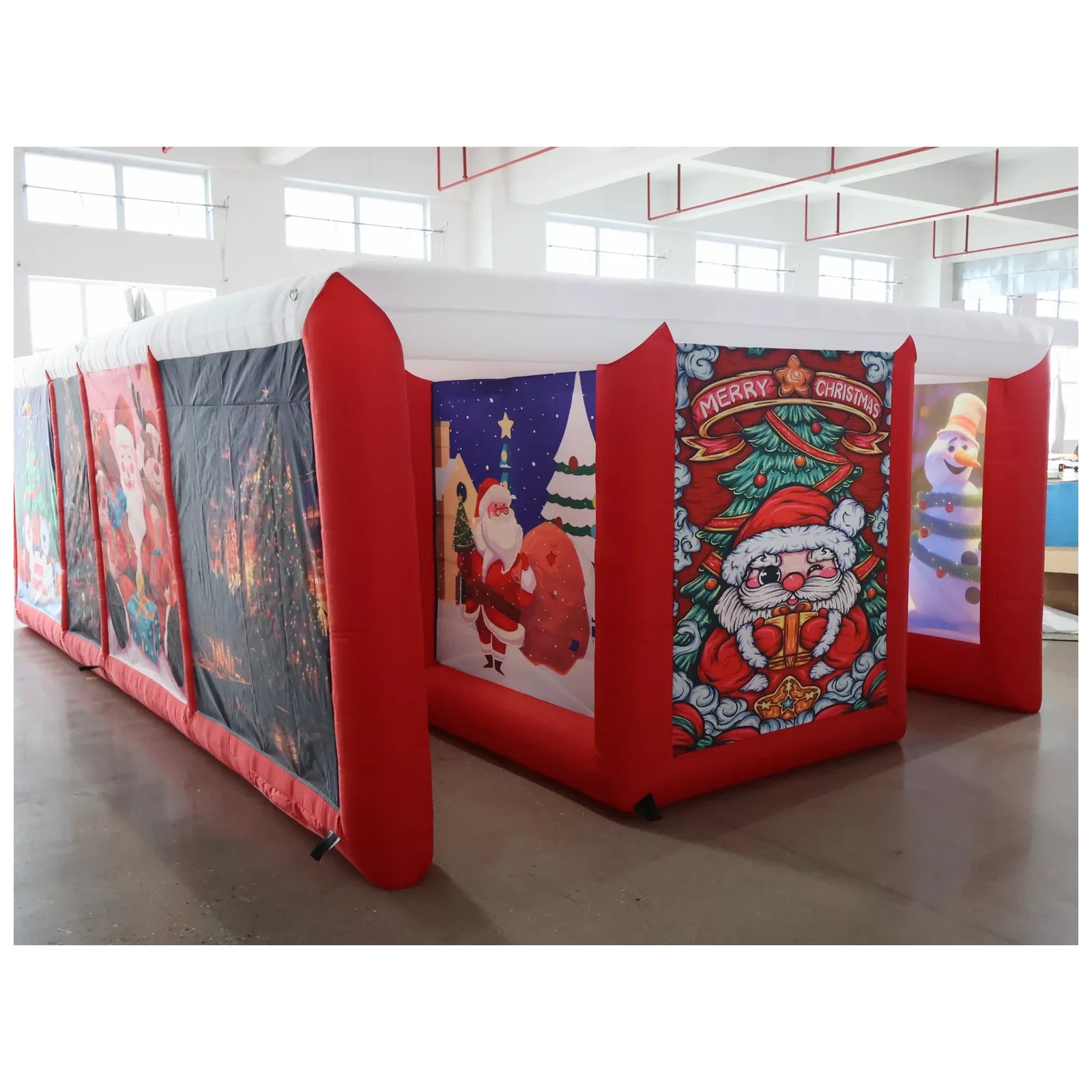 Czerwony, nadmuchiwany labiryn – Outdoor Adventure Rentals recenzja i cena